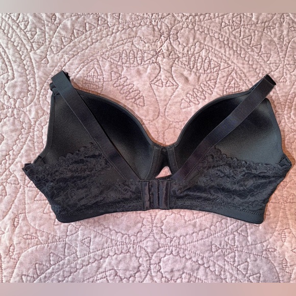 Breezies Classic Black Women's Bra - Picture 6 of 6